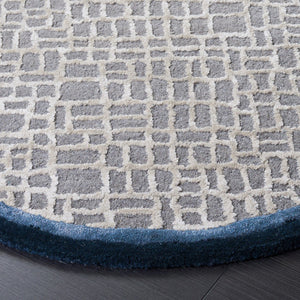 Safavieh Fifth Avocado Grey-Blue Hand‑Tufted Accent Rug — Soft Viscose Wool Blend, Low Pile, Modern Calm Appeal 6'-0" x 6'-0" FTV859F-66S