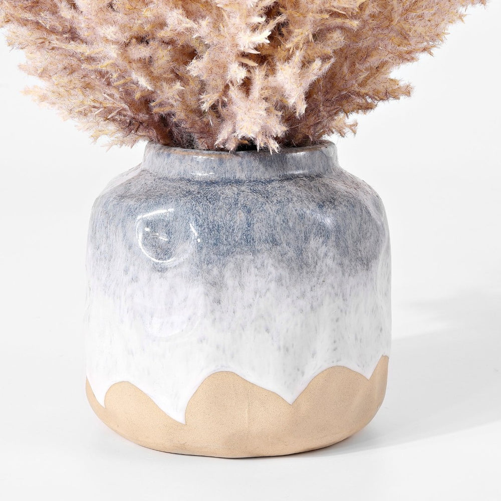 Safavieh FAUX 14 Inch Potted Broom Corn Plant - Lifelike Decorative Arrangement in Textured Grey Ceramic Pot FXP1019A