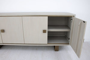 Zeugma Felix Buffet - Elegant Light Grey Solid Wood With Gold Accents, 4 Spacious Drawers & Durable Finish Light Grey Finish With Gold Metal Accents Solid Wood Felix Buffet