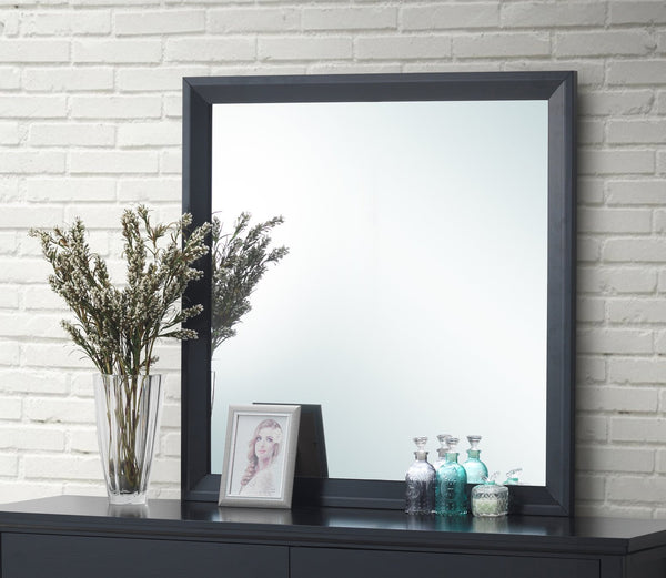English Elm Primo Silver Champagne Wall Mirror 36"x36" Low-Distortion Glass, Wood Veneer Frame for Modern Décor Black 38.5 L x 39.5 W x 3.5 H B078112160