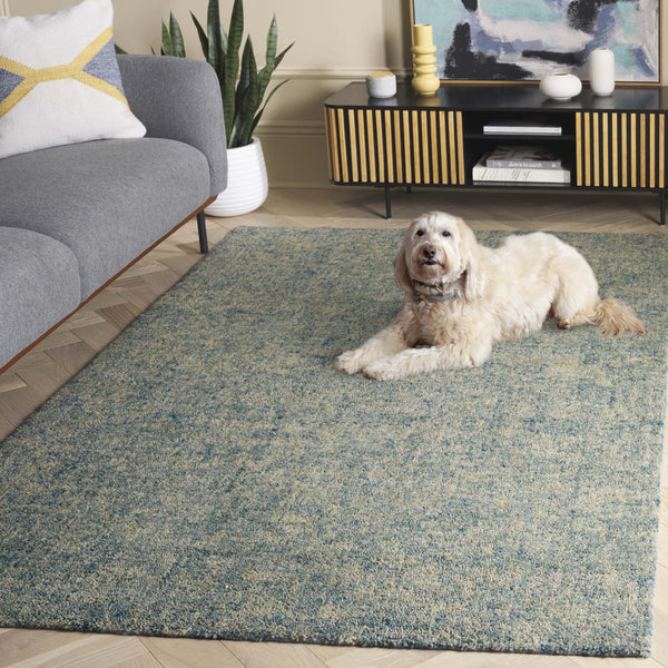 Safavieh Gabbeh Hand-tufted Area Rug: Luxurious Wool & Cotton Blend, Tranquil Abstract Design For Any Room Light Blue ,Beige 80% Imported Handspun Wool,20% Cotton Gab101l-5
