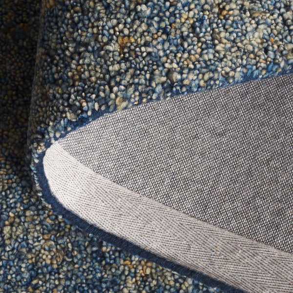 Safavieh Gabbeh Hand-tufted Area Rug: Luxurious Wool & Cotton Blend, Tranquil Abstract Design For Any Room Dark Blue ,Beige 80% Imported Handspun Wool,20% Cotton Gab101m-5
