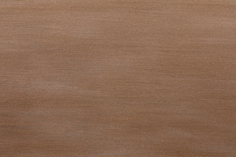 Noir Ferret Bed: Luxurious Hand-Carved Mahogany Design for Timeless Elegance and Lasting Comfort Weathered Cal-King GBED109CKWEA