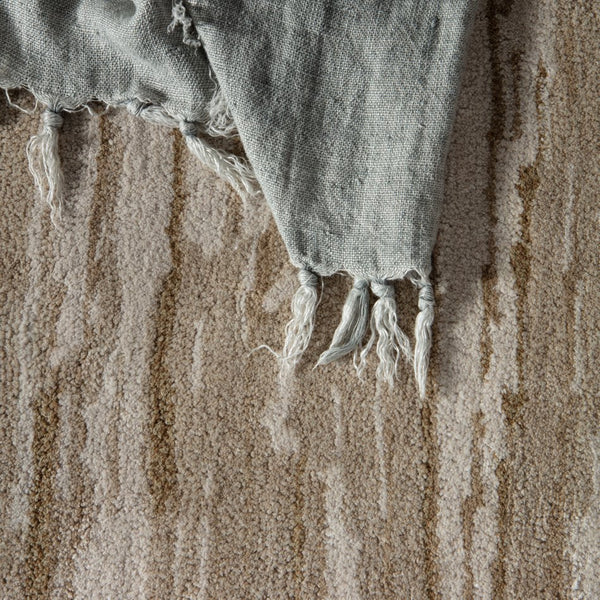 Jaipur Living Genesis Mondrian Ges39 Tufted Handmade 60% Wool 40% Viscose Contemporary/Modern Abstract Indoor Rug Tan, Seafoam Green 60% Wool 40% Viscose, 100% Polyester Rug145750