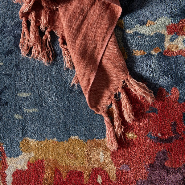 Jaipur Living Genesis Matcha Ges45 Tufted Handmade 65% Viscose 35% Wool Contemporary/Modern Abstract Indoor Rug Red, Blue 65% Viscose 35% Wool, 100% Polyester Rug158225