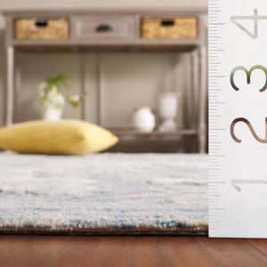 Safavieh Glamour Hand-tufted Runner Rug - Luxurious Floral Design, Cozy Texture, Perfect For Hallways & More Blue ,Ivory 65% Wool,20% Cotton,15% Viscose Glm151m-5