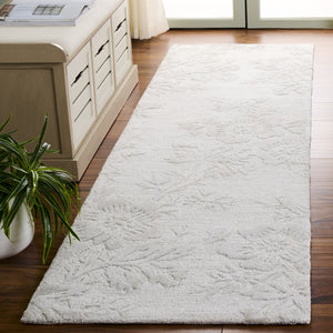 Safavieh Glamour Hand-tufted Runner Rug - Luxurious Floral Design, Cozy Texture, Perfect For Hallways & More Light Green 65% Wool,20% Cotton,15% Viscose Glm151x-28