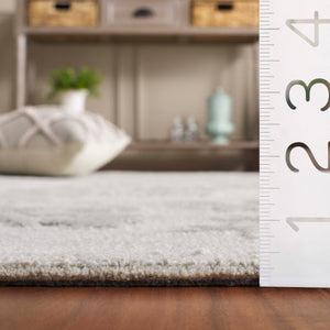 Safavieh Glamour Hand-tufted Runner Rug - Luxurious Floral Design, Cozy Texture, Perfect For Hallways & More Light Green 65% Wool,20% Cotton,15% Viscose Glm151x-5