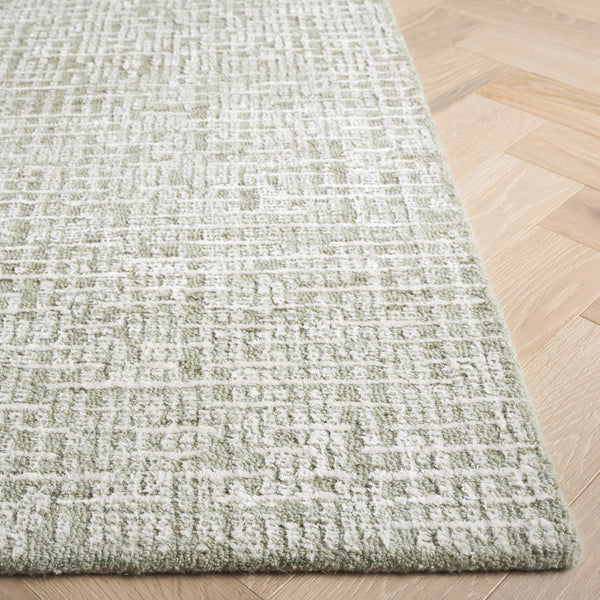 Safavieh Glamour Hand Tufted Area Rug - Luxurious Modern Design With Plush Comfort For Your Living Space Sage ,Ivory 45% Viscose 40% Wool 15% Cotton With Latex Glm601w-5