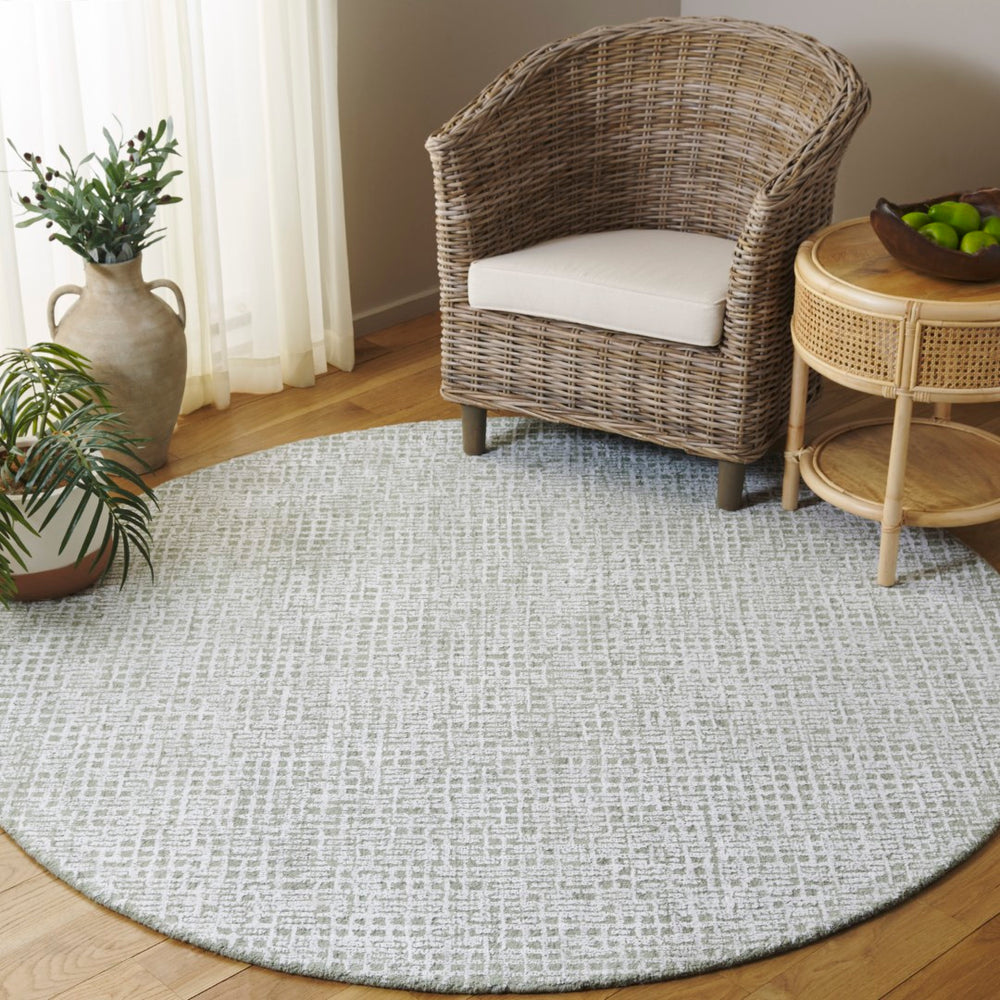 Safavieh Glamour Hand-tufted Area Rug – Chic Contemporary Design For Stylish Living Space Upgrade Sage ,Ivory 45% Viscose 40% Wool 15% Cotton With Latex Glm601w-4