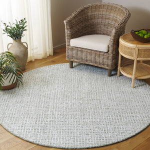 Safavieh Glamour Hand-tufted Area Rug – Chic Contemporary Design For Stylish Living Space Upgrade Sage ,Ivory 45% Viscose 40% Wool 15% Cotton With Latex Glm601w-4