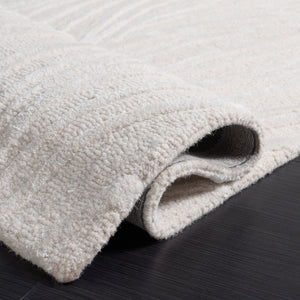 Safavieh Glamour Ivory Hand-Tufted Area Rug — Wool-Blend Low Pile For Warmth, Subtle Sheen, Timeless Style 6'-0" x 6'-0" GLM617A-6SQ