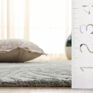 Safavieh Glamour Hand-Tufted Sage Green Wool Rug — Minimalist Solid Design, Plush 3/8" Pile, Ethically Made 6'-0" x 9'-0" GLM617W-6