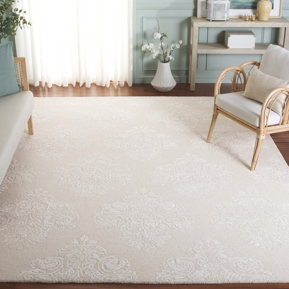 Safavieh Glamour Hand Tufted Floral Area Rug – Elegant Luxury For Cozy Spaces, Handcrafted In India, 60% Wool Ivory 60% Wool,30% Viscose,10% Cotton Glm619a-4