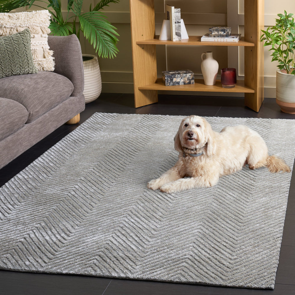 Safavieh Glamour Hand-Tufted Silver Runner — Low-Pile Wool Blend, Durable Elegant Texture For Narrow Halls 2'-3" x 8'-0" GLM801G-28