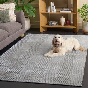 Safavieh Glamour Hand-Tufted Silver Round Rug — Plush 0.5" Wool-Viscose-Cotton Blend For Modern Rooms 6'-0" x 6'-0" GLM801G-6R