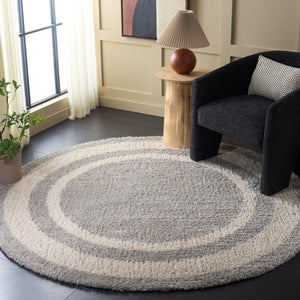 Safavieh Gemma Plush Grey Ivory Shag Rug — Low-Profile 7/8" Pile, Power-Loomed In Turkey For Durable Comfort 4'-0" x 6'-0" GMA608F-4