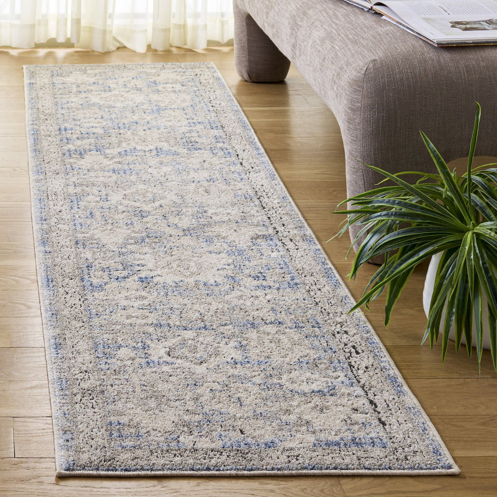 Safavieh Grove Elegant Blue And Beige Runner — Low‑Profile, Stain‑Resistant Power‑Loomed Turkish Weave For Halls 2'-2" x 8'-0" GOV600M-28