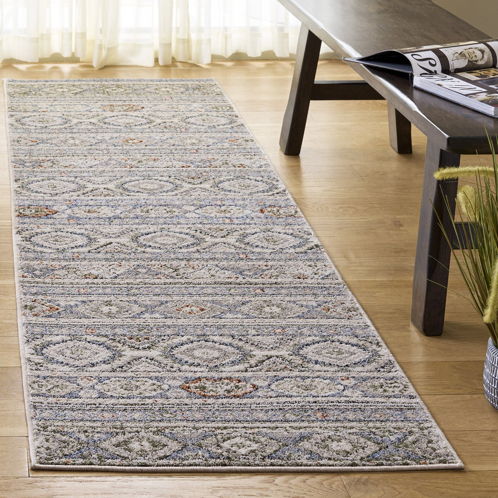 Safavieh Grove Blue And Ivory Area Rug — Low-Profile, Stain-Resistant Polypropylene For Durable Everyday Style 4'-0" x 6'-0" GOV670M-4