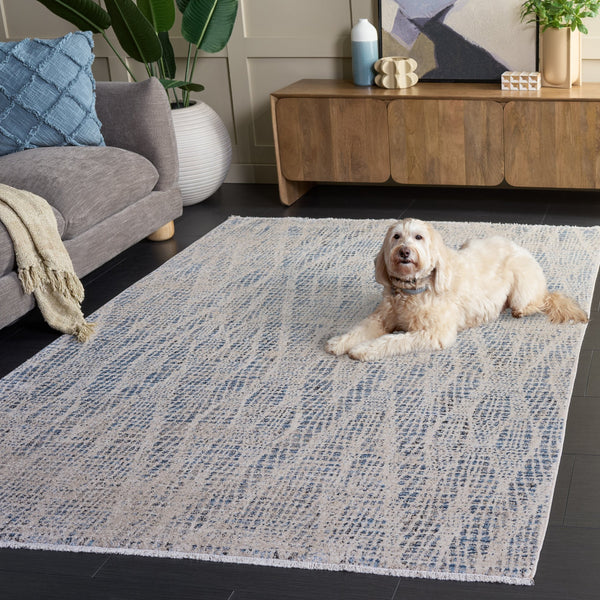 Safavieh Grove Modern Round Area Rug In Soothing Blue And Beige — Low-Profile Durable Polypropylene Design 6'-7" x 6'-7" GOV684M-7R
