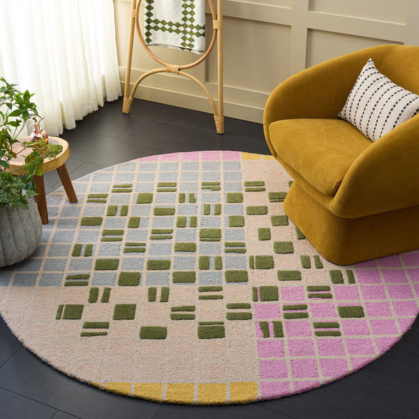 Safavieh Genre Hand-Tufted Scandinavian Wool Rug In Light Pink & Green, Low Pile Natural Fibers, Durable Home Decor 4'-0" x 6'-0" GRE206U-4
