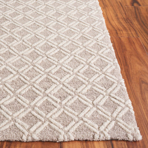 Safavieh Genre Hand-tufted Runner Rug With Geometric Design - Luxurious Wool And Cotton For Timeless Elegance Beige ,Ivory 80% Wool & 20% Cotton Gre350b-5
