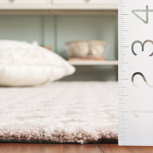 Safavieh Genre Hand-tufted Runner Rug With Geometric Design - Luxurious Wool And Cotton For Timeless Elegance Beige ,Ivory 80% Wool & 20% Cotton Gre350b-5