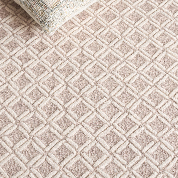 Safavieh Genre Hand-tufted Runner Rug With Geometric Design - Luxurious Wool And Cotton For Timeless Elegance Beige ,Ivory 80% Wool & 20% Cotton Gre350b-5