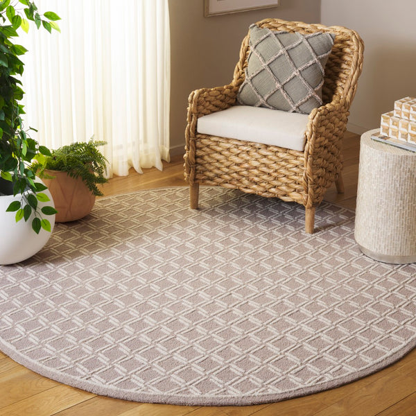Safavieh Genre Luxurious Hand-tufted Area Rug With Diamond Trellis Pattern For Elegant Home Decor Solutions Beige ,Ivory 80% Wool & 20% Cotton Gre350b-6