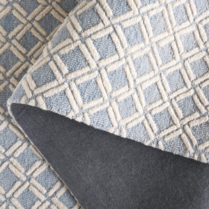 Safavieh Genre Luxurious Hand-tufted Area Rug With Diamond Trellis Pattern For Elegant Home Decor Solutions Blue ,Ivory 80% Wool & 20% Cotton Gre350m-4