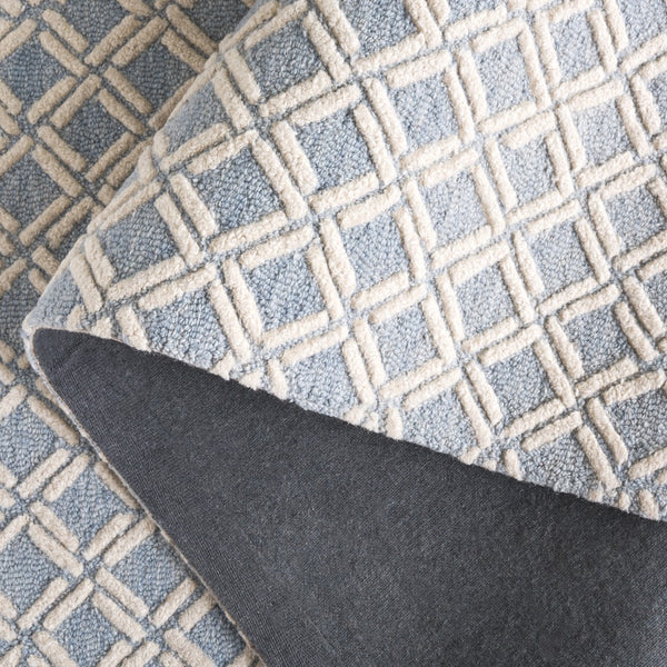 Safavieh Genre Luxurious Hand-tufted Area Rug With Diamond Trellis Pattern For Elegant Home Decor Solutions Blue ,Ivory 80% Wool & 20% Cotton Gre350m-4