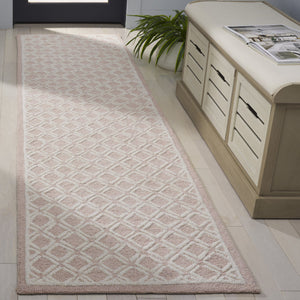 Safavieh Genre Hand-tufted Runner Rug With Geometric Design - Luxurious Wool And Cotton For Timeless Elegance Pink ,Ivory 80% Wool & 20% Cotton Gre350u-28