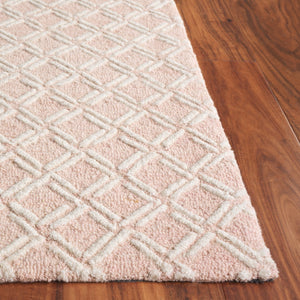 Safavieh Genre Luxurious Hand-tufted Area Rug With Diamond Trellis Pattern For Elegant Home Decor Solutions Pink ,Ivory 80% Wool & 20% Cotton Gre350u-4