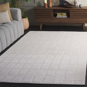 Safavieh Genre Handwoven Ivory Runner Rug - Luxurious 2x8' Design To Elevate Your Home Decor With Elegance Ivory 80% Wool 20% Cotton Gre451a-5