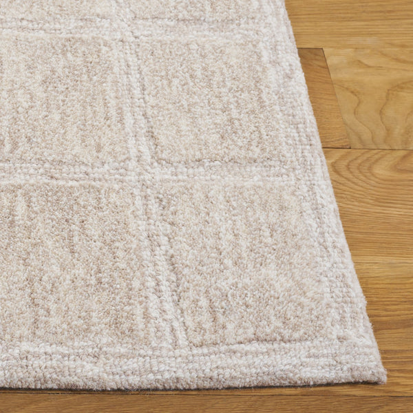 Safavieh Genre Handwoven Ivory Runner Rug - Luxurious 2x8' Design To Elevate Your Home Decor With Elegance Beige 80% Wool 20% Cotton Gre451b-5