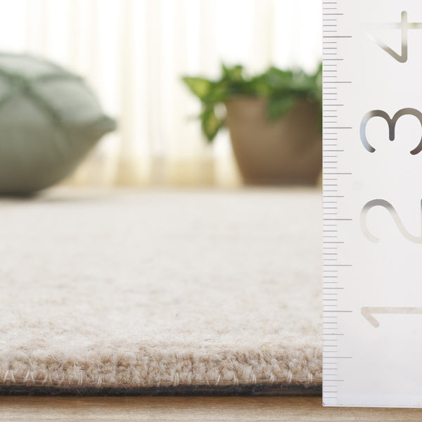 Safavieh Genre Ivory Handwoven Area Rug - Artisanal Craftsmanship For A Cozy And Sophisticated Home Decor Beige 80% Wool 20% Cotton Gre451b-3