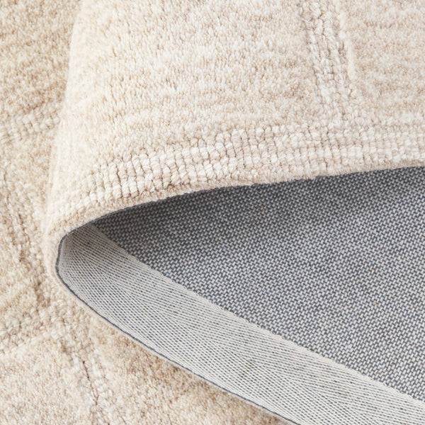 Safavieh Genre Ivory Handwoven Area Rug - Artisanal Craftsmanship For A Cozy And Sophisticated Home Decor Beige 80% Wool 20% Cotton Gre451b-3