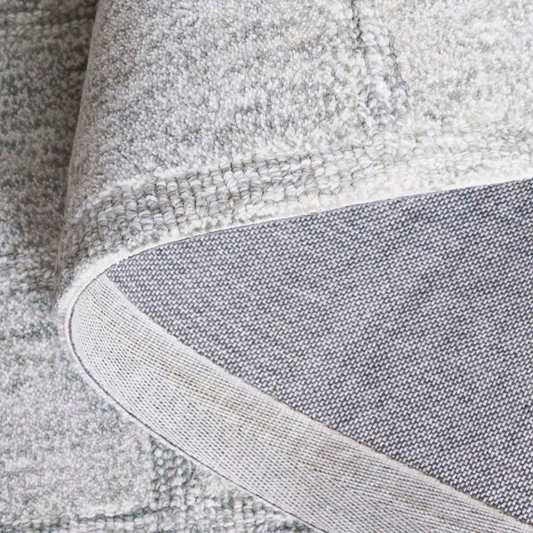 Safavieh Genre Handwoven Ivory Runner Rug - Luxurious 2x8' Design To Elevate Your Home Decor With Elegance Light Green ,Grey 80% Wool 20% Cotton Gre451f-5