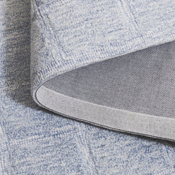 Safavieh Genre Handwoven Ivory Runner Rug - Luxurious 2x8' Design To Elevate Your Home Decor With Elegance Light Blue ,Beige 80% Wool 20% Cotton Gre451l-5