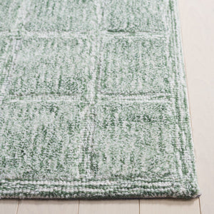 Safavieh Genre Ivory Handwoven Area Rug - Artisanal Craftsmanship For A Cozy And Sophisticated Home Decor Green ,Ivory 80% Wool 20% Cotton Gre451y-6
