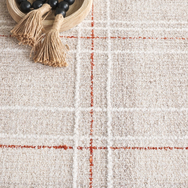 Safavieh Genre Elegant Hand-tufted Runner Rug - Warm And Sophisticated Design For Modern Home Decor Beige ,Rust 80% Wool,20% Cotton Gre503b-6sq