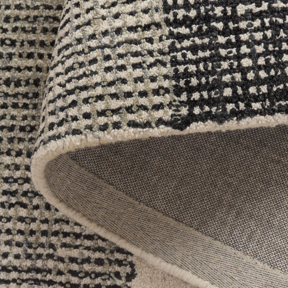 Safavieh Genre Hand-Tufted Ivory & Black Geometric Rug — Wool-Cotton Plush Square Accent For Modern Homes 6'-0" x 6'-0" GRE702Z-6SQ