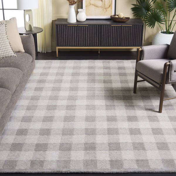 Safavieh Genre Hand-tufted Runner Rug In Elegant Grey And Ivory – Luxurious Comfort For Modern Spaces Grey ,Ivory 80% Wool,18% Cotton,2% Man Made Fiber Gre801f-8