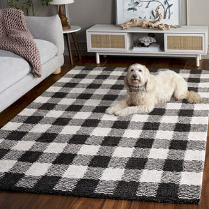 Safavieh Genre Hand-tufted Runner Rug In Elegant Grey And Ivory – Luxurious Comfort For Modern Spaces Charcoal ,Ivory 80% Wool,18% Cotton,2% Man Made Fiber Gre801z-5