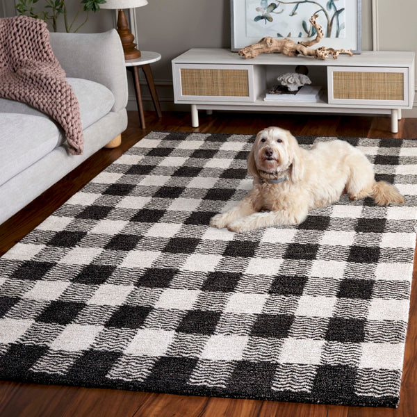 Safavieh Genre Hand-tufted Area Rug In Grey And Ivory – Luxurious Comfort With Timeless Checkered Design Charcoal ,Ivory 80% Wool,18% Cotton,2% Man Made Fiber Gre801z-9