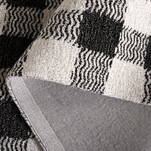 Safavieh Genre Hand-tufted Runner Rug In Elegant Grey And Ivory – Luxurious Comfort For Modern Spaces Charcoal ,Ivory 80% Wool,18% Cotton,2% Man Made Fiber Gre801z-5
