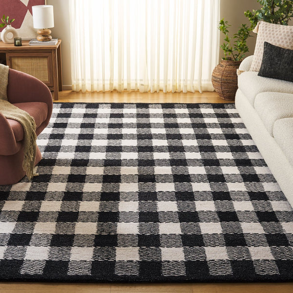 Safavieh Genre Hand-tufted Runner Rug In Elegant Grey And Ivory – Luxurious Comfort For Modern Spaces Charcoal ,Ivory 80% Wool,18% Cotton,2% Man Made Fiber Gre801z-8