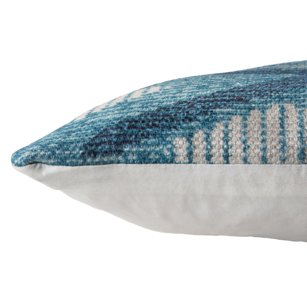 Jaipur Living Nikki Chu Tribal Geometric Polyester Pillow Cover for Indoor Outdoor Boho Decor PLC102289