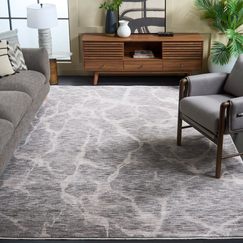 Safavieh Garnet Area Rug – Modern Elegance For Your Home With Soft Touch And Intricate Craftsmanship Grey ,Ivory Polyester Grn420f-8