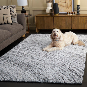 Safavieh Glory Handwoven Area Rug - Artisan Crafted, Durable Comfort For Timeless Home Elegance And Style Ivory ,Grey 55% Polyester & 45% Micro Polyester Grs102f-6